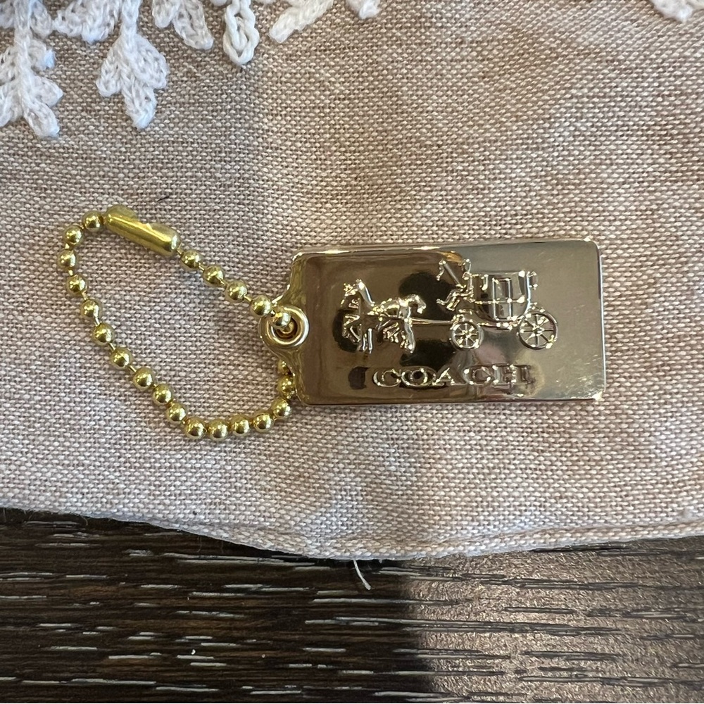 Coach 1941 Horse and Carriage Metallic Gold Bag Charm - Picture 2 of 9